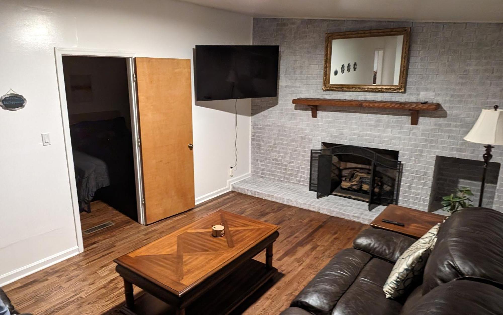 West-End Downtown Charlotte - Easy Access To Airport & Jcsu Villa Exterior foto